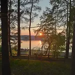 Ferienhaus Zakatek Wdzydze -domek Nr 7 W Pierwszej Linii Od Jeziora Borsk