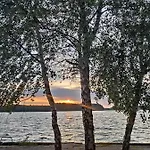 Zakatek Wdzydze -domek Nr 7 W Pierwszej Linii Od Jeziora Ferienhaus *