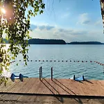 Ferienhaus Zakatek Wdzydze -domek Nr 7 W Pierwszej Linii Od Jeziora Borsk