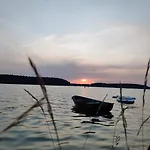 Zakatek Wdzydze -domek Nr 7 W Pierwszej Linii Od Jeziora Borsk