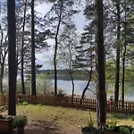 Zakatek Wdzydze -domek Nr 7 W Pierwszej Linii Od Jeziora *