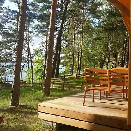 Zakatek Wdzydze -domek Nr 7 W Pierwszej Linii Od Jeziora *