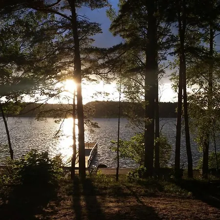 Zakatek Wdzydze -domek Nr 7 W Pierwszej Linii Od Jeziora * Borsk
