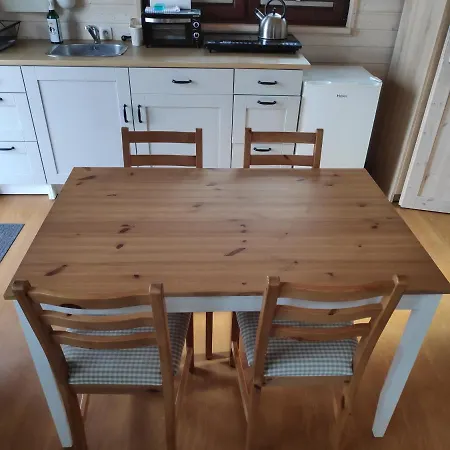 Сasa de vacaciones Zakatek Wdzydze -domek Nr 7 W Pierwszej Linii Od Jeziora