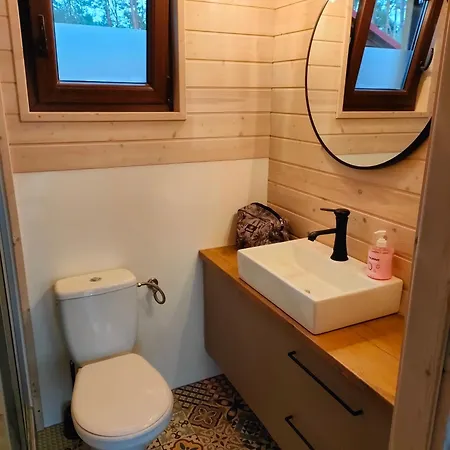 Ferienhaus Zakatek Wdzydze -domek Nr 7 W Pierwszej Linii Od Jeziora *