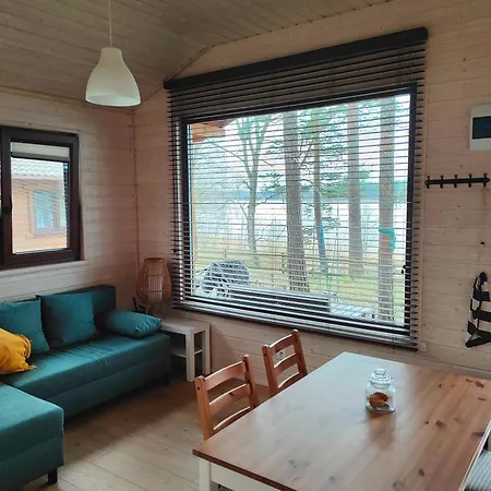 Hébergement de vacances Zakatek Wdzydze -domek Nr 7 W Pierwszej Linii Od Jeziora