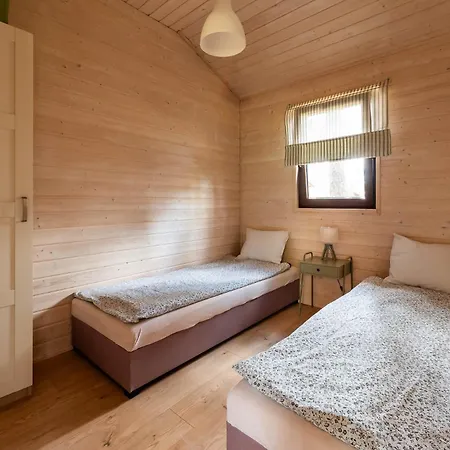 Zakatek Wdzydze -domek Nr 7 W Pierwszej Linii Od Jeziora