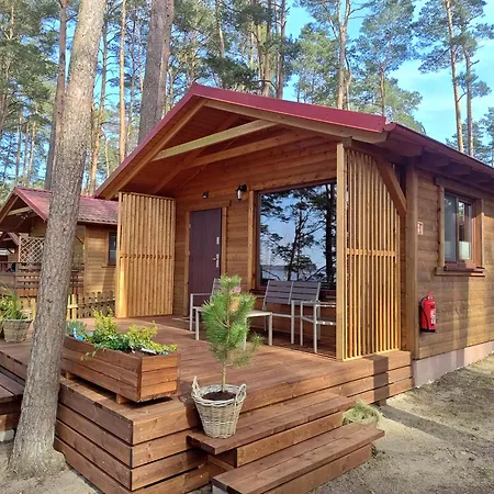 Hébergement de vacances Zakatek Wdzydze -domek Nr 7 W Pierwszej Linii Od Jeziora