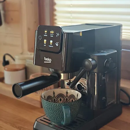 Hébergement de vacances Zakatek Wdzydze -domek Nr 7 W Pierwszej Linii Od Jeziora Borsk