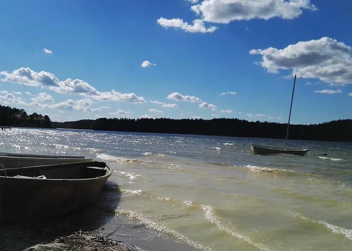 Zakatek Wdzydze -domek Nr 7 W Pierwszej Linii Od Jeziora Дом отдыха Борск