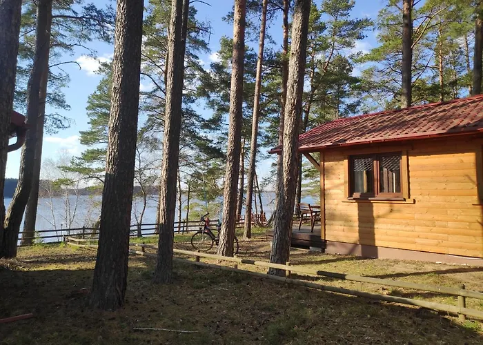 Zakatek Wdzydze -domek Nr 7 W Pierwszej Linii Od Jeziora Борск