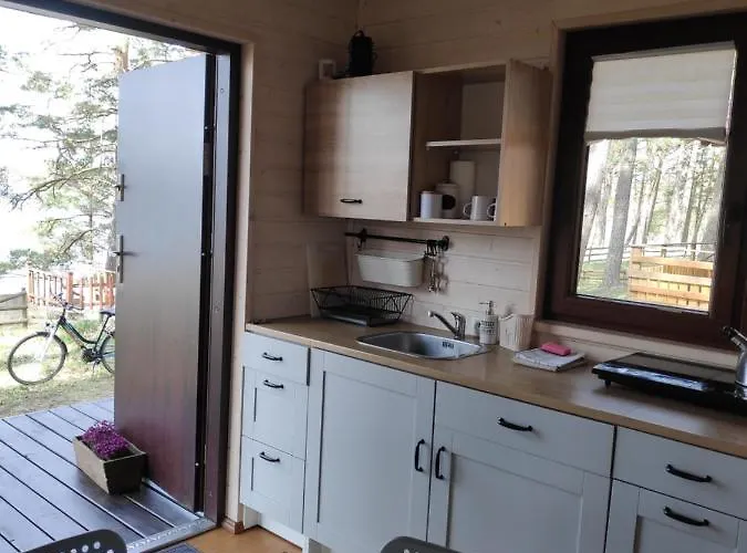 Zakatek Wdzydze -domek Nr 7 W Pierwszej Linii Od Jeziora * Борск