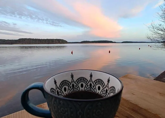 Zakatek Wdzydze -domek Nr 7 W Pierwszej Linii Od Jeziora * Борск