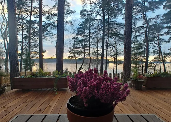 Zakatek Wdzydze -domek Nr 7 W Pierwszej Linii Od Jeziora * Борск